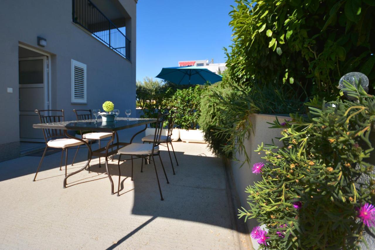 Seas The Day Apartments Podstrana Exterior foto