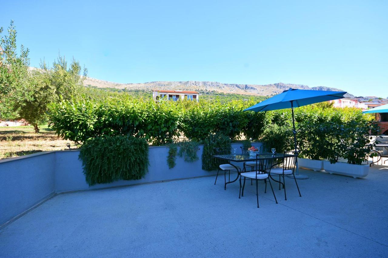Seas The Day Apartments Podstrana Exterior foto