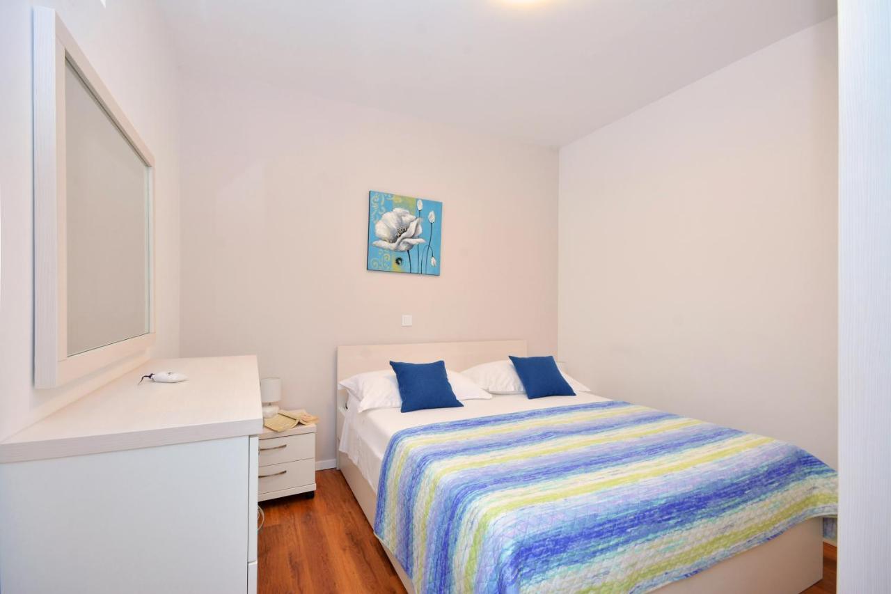 Seas The Day Apartments Podstrana Exterior foto