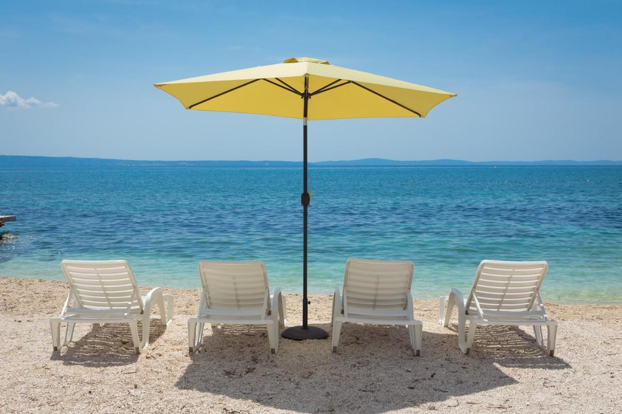 Seas The Day Apartments Podstrana Exterior foto